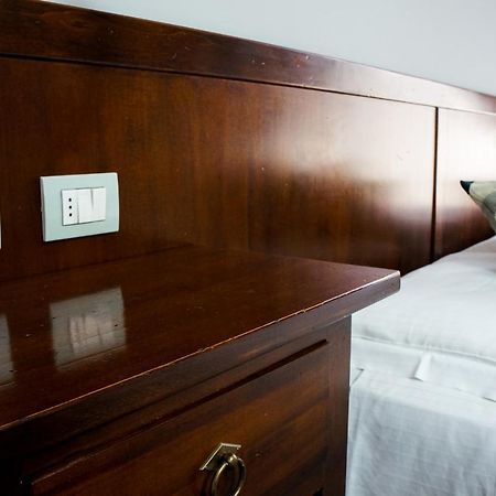 Hotel Ristorante Morus Burago di Molgora Dış mekan fotoğraf