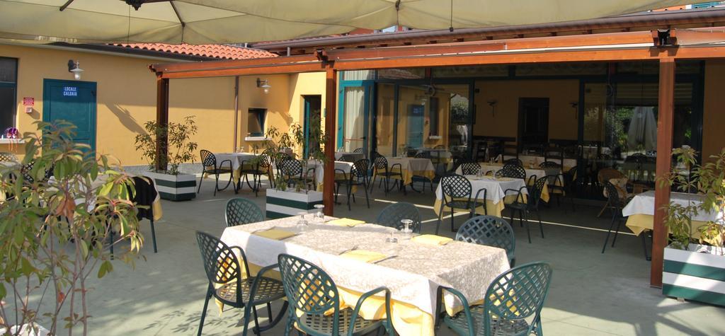 Hotel Ristorante Morus Burago di Molgora Dış mekan fotoğraf