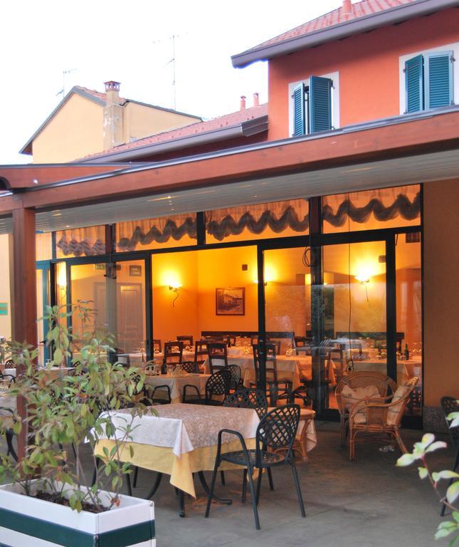 Hotel Ristorante Morus Burago di Molgora Dış mekan fotoğraf